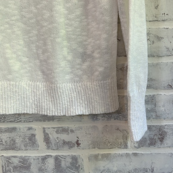J.Crew Women’s XS Crewneck Beach Sweater White Long Sleeve Lightweight NWT READ - Picture 8 of 10